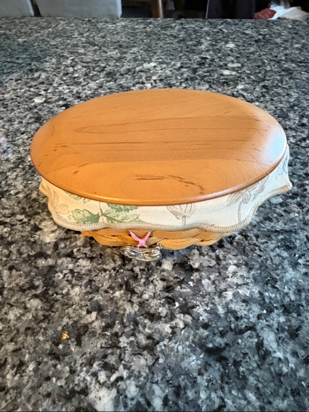 Longaberger Wicker Trinket Basket with Floral Liner and Wood Lid